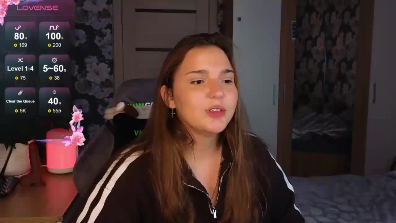 iam-momiji Cam Model Chat October 10, 2025