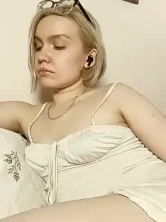 LadyAnny Cam Model Chat October 10, 2025