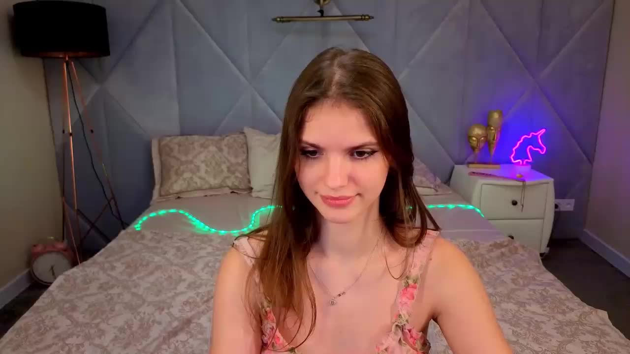 PussyOnLuck Cam Model Chat October 10, 2025