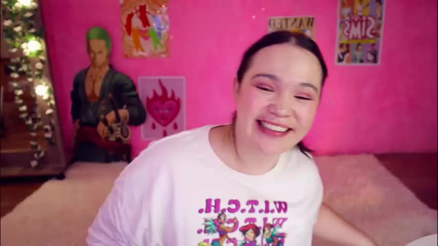 chery_lady22 Cam Model Chat October 10, 2025