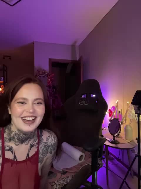 Mariiiiiii Cam Model Chat October 10, 2025