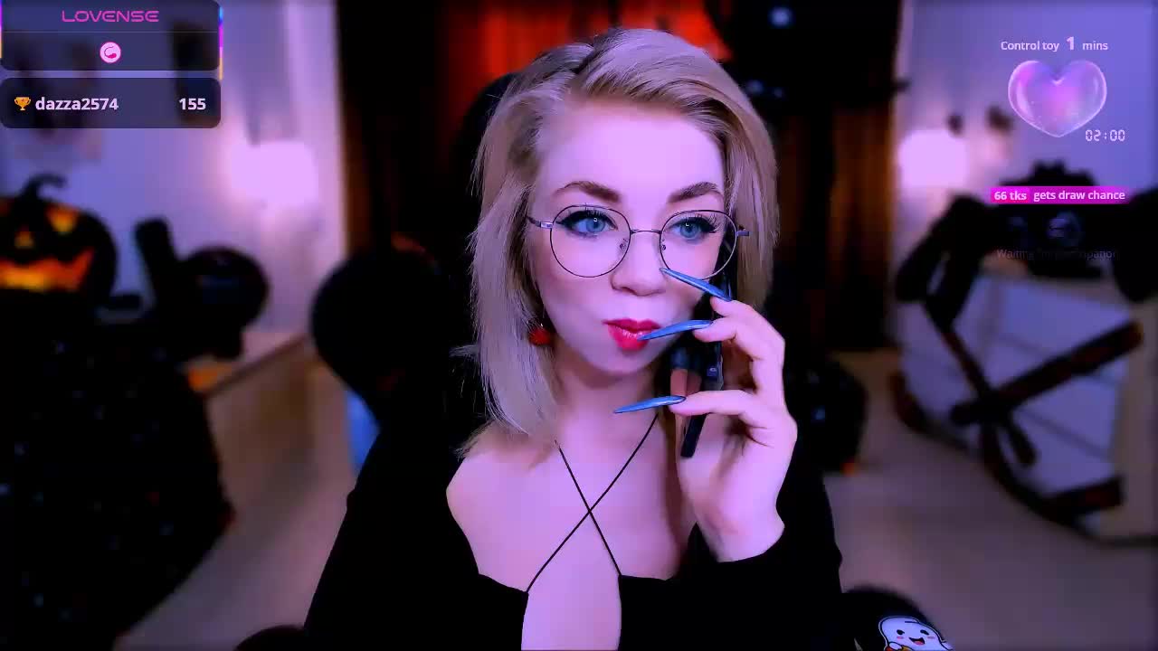 BabyNicole Cam Model Chat October 11, 2025