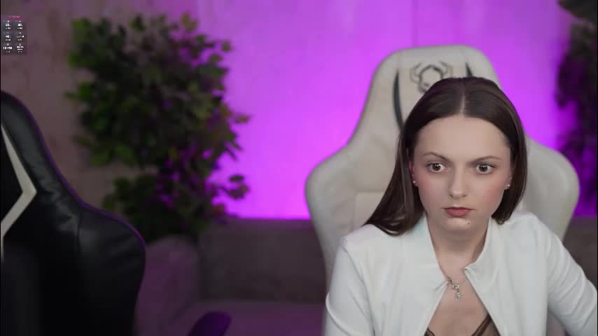 kira0541 Cam Model Chat October 11, 2025