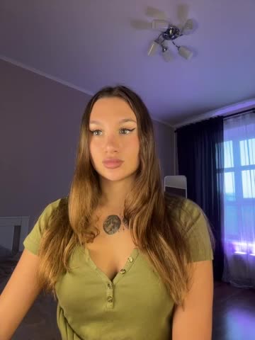 sofi-love Cam Model Chat October 11, 2025