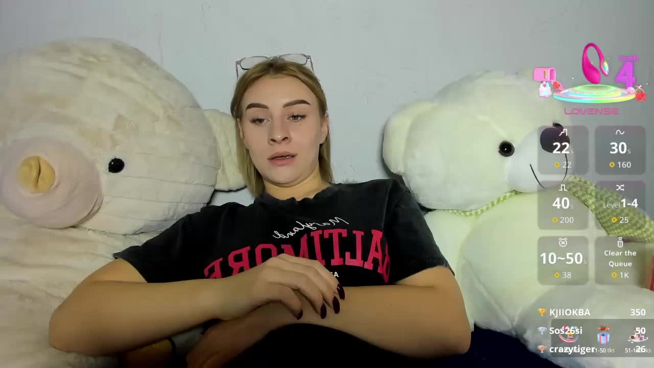 KissyKristy Cam Model Chat October 11, 2025