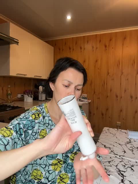 vik77777A Cam Model Chat October 11, 2025