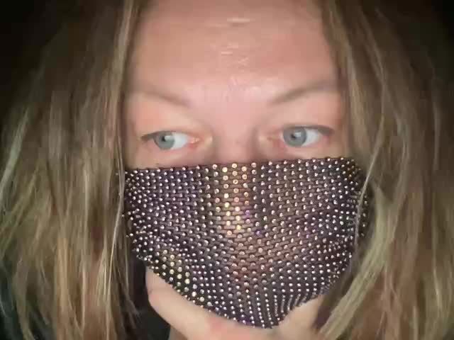 EVIL_TITS Cam Model Chat October 11, 2025