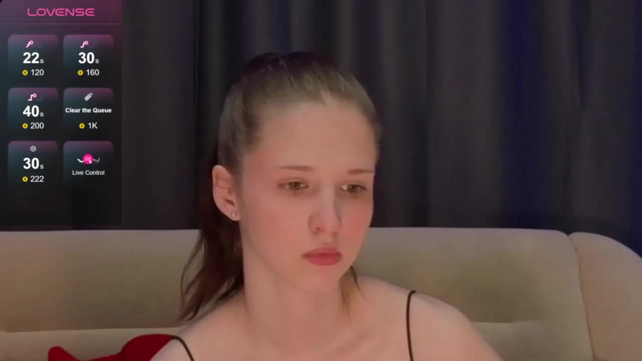 LunarXXX Cam Model Chat October 11, 2025