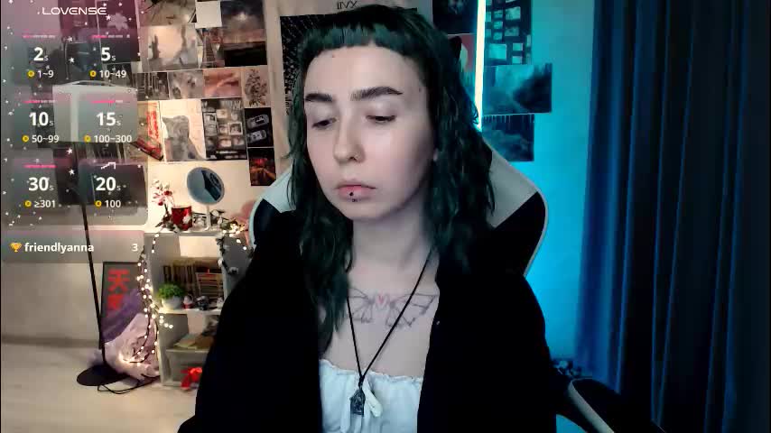 julscinamon Cam Model Chat October 11, 2025