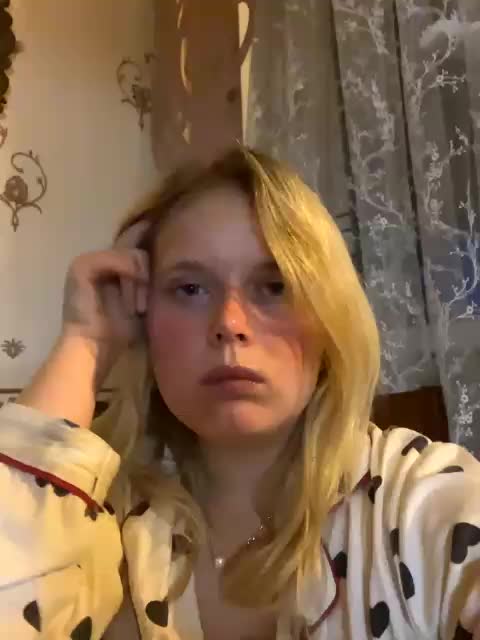 Pionchick Cam Model Chat October 11, 2025