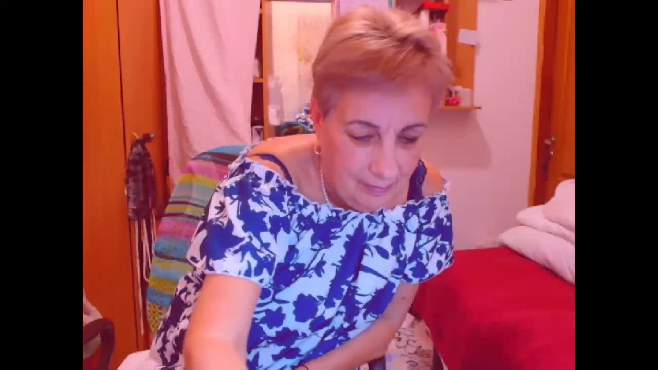 Victoria5643 Cam Model Chat October 11, 2025