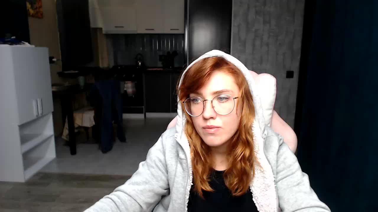 Regimasmile Cam Model Chat October 11, 2025