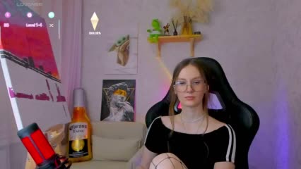 KiraRumGirl Cam Model Chat October 11, 2025