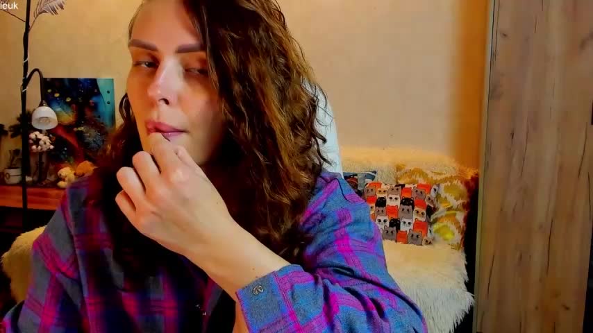 mia_grantes Cam Model Chat October 11, 2025