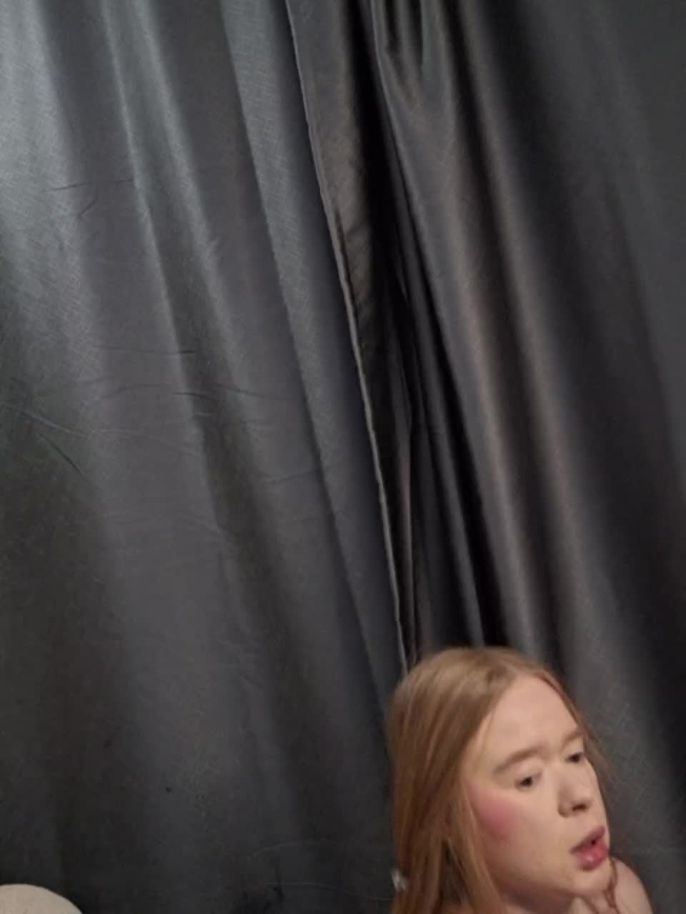 -scyrim- Cam Model Chat October 11, 2025