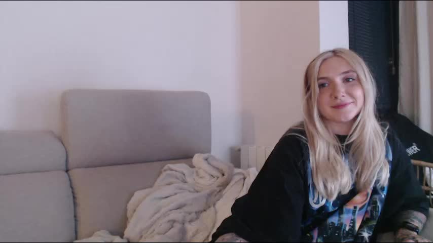 tattoobbgirl Cam Model Chat October 11, 2025
