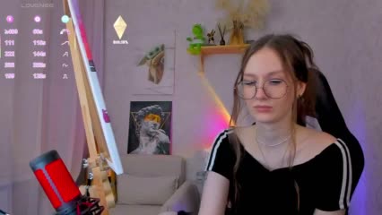 KiraRumGirl Cam Model Chat October 11, 2025