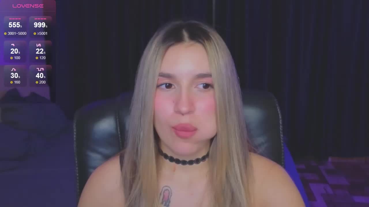 RoxyChilli Cam Model Chat October 11, 2025