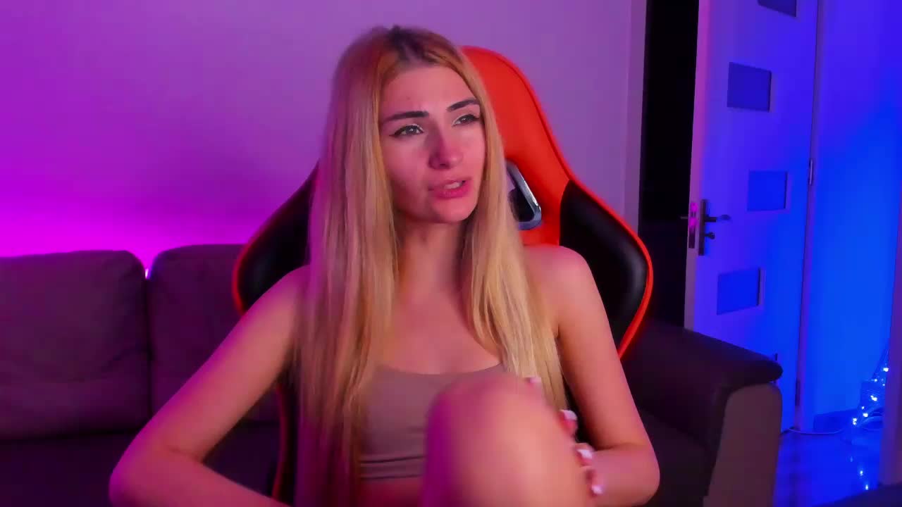 Lynx Cam Model Chat October 11, 2025