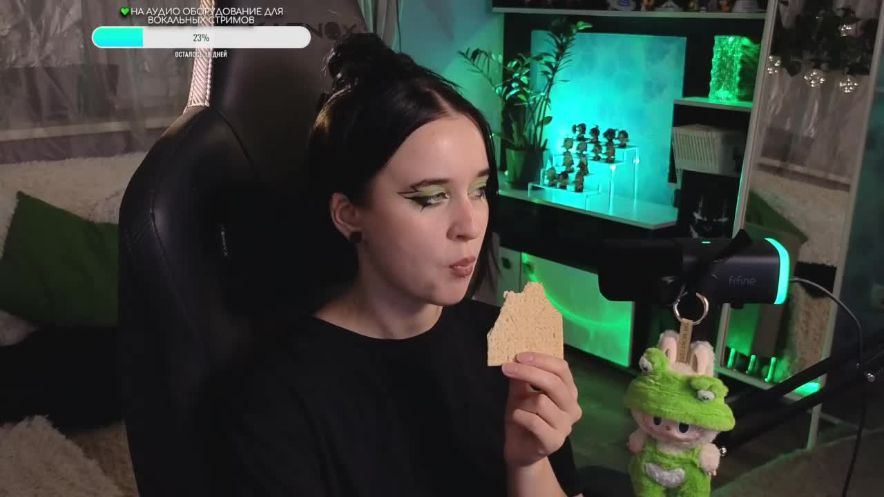 Kira_Li_Lime Cam Model Chat October 11, 2025