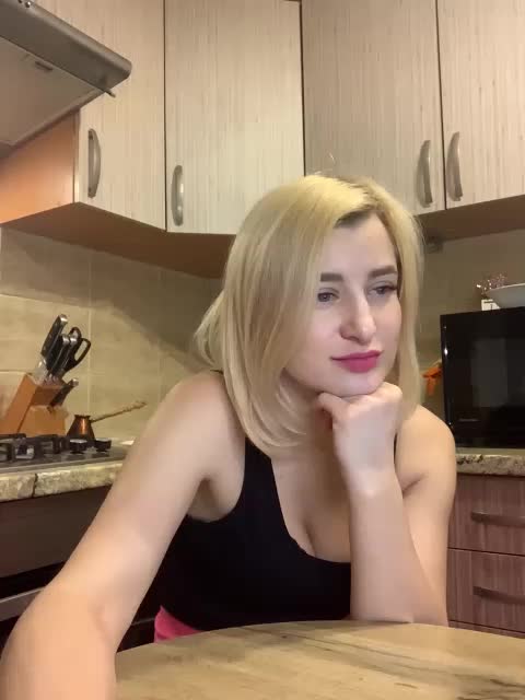 Ale4kaxx Cam Model Chat October 11, 2025