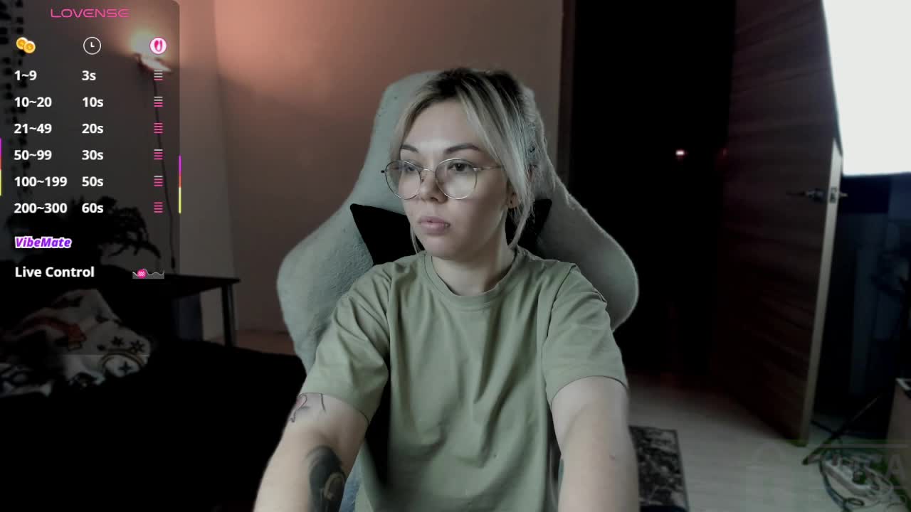 AnyaTaylorJoy_ Cam Model Chat October 11, 2025