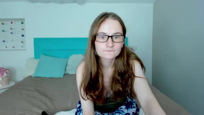 L1ittle_kitty_ Cam Model Chat October 11, 2025