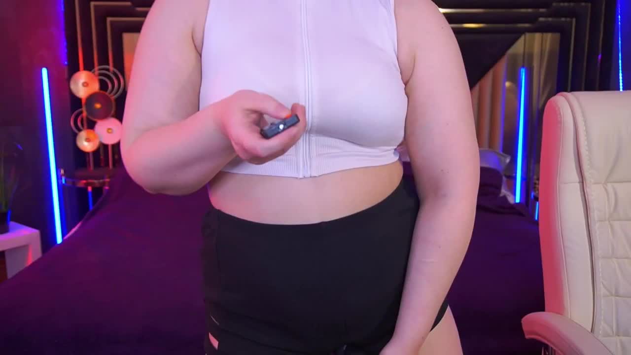 CoolTatis Cam Model Chat October 11, 2025