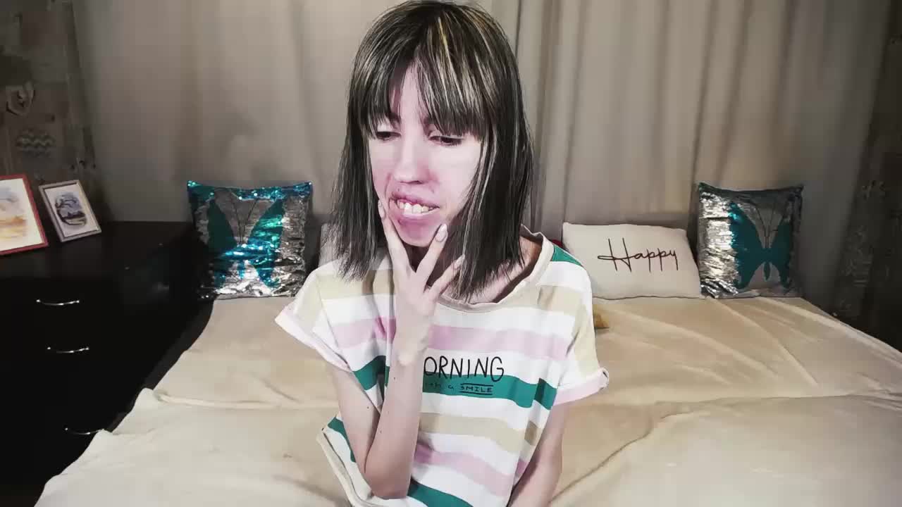 Unusual-G Cam Model Chat October 11, 2025