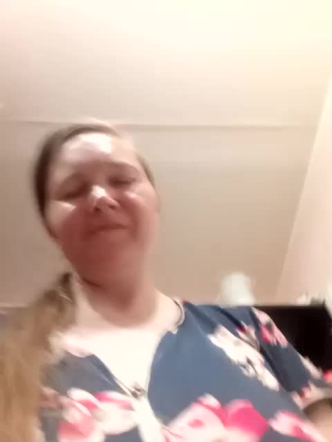 Elena565-1 Cam Model Chat October 11, 2025