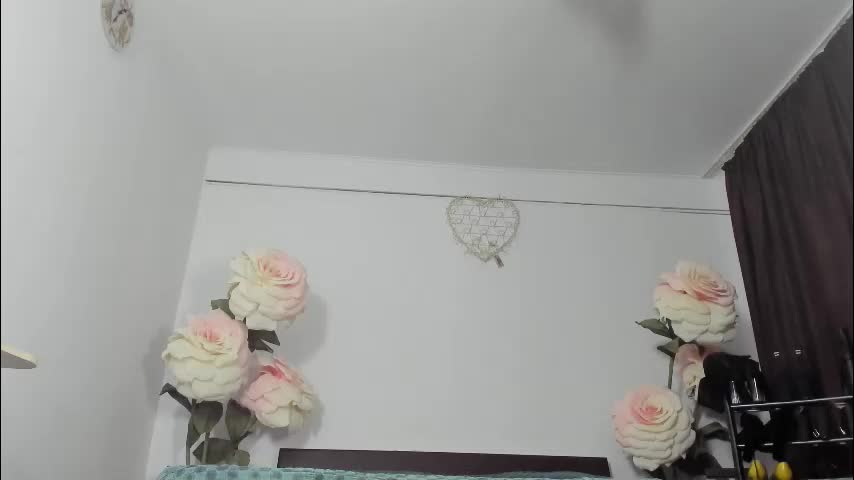 naughtylov3 Cam Model Chat October 11, 2025