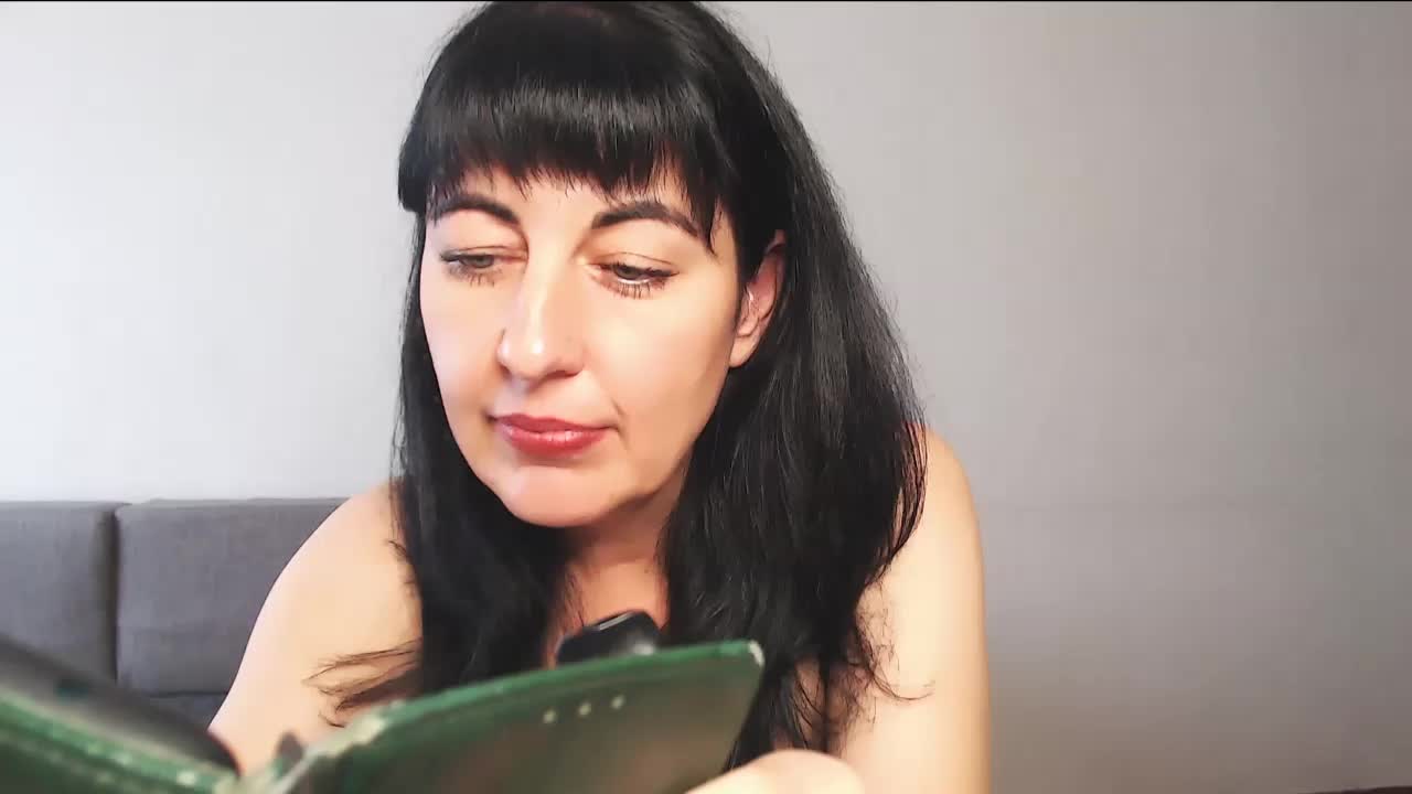 LunaTwilight Cam Model Chat October 11, 2025