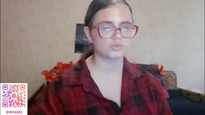 miyabe Cam Model Chat October 11, 2025