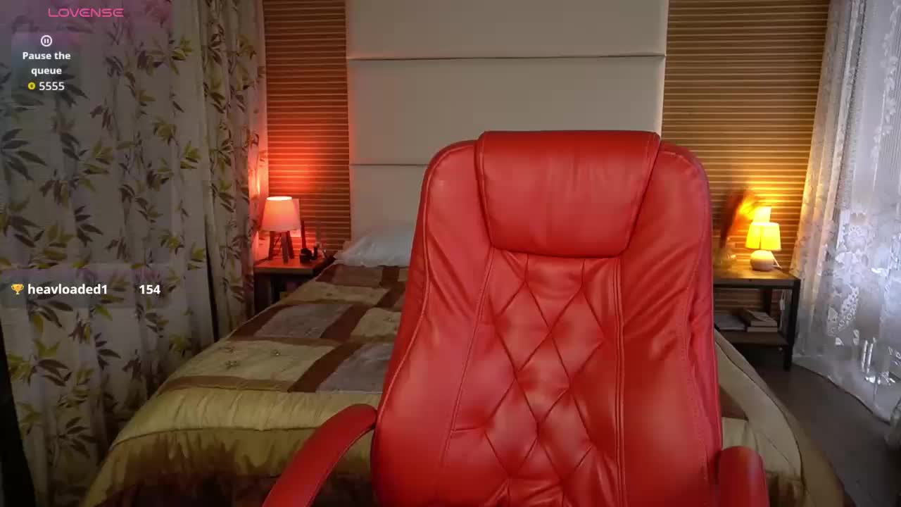 YoursGirlAlice Cam Model Chat October 11, 2025