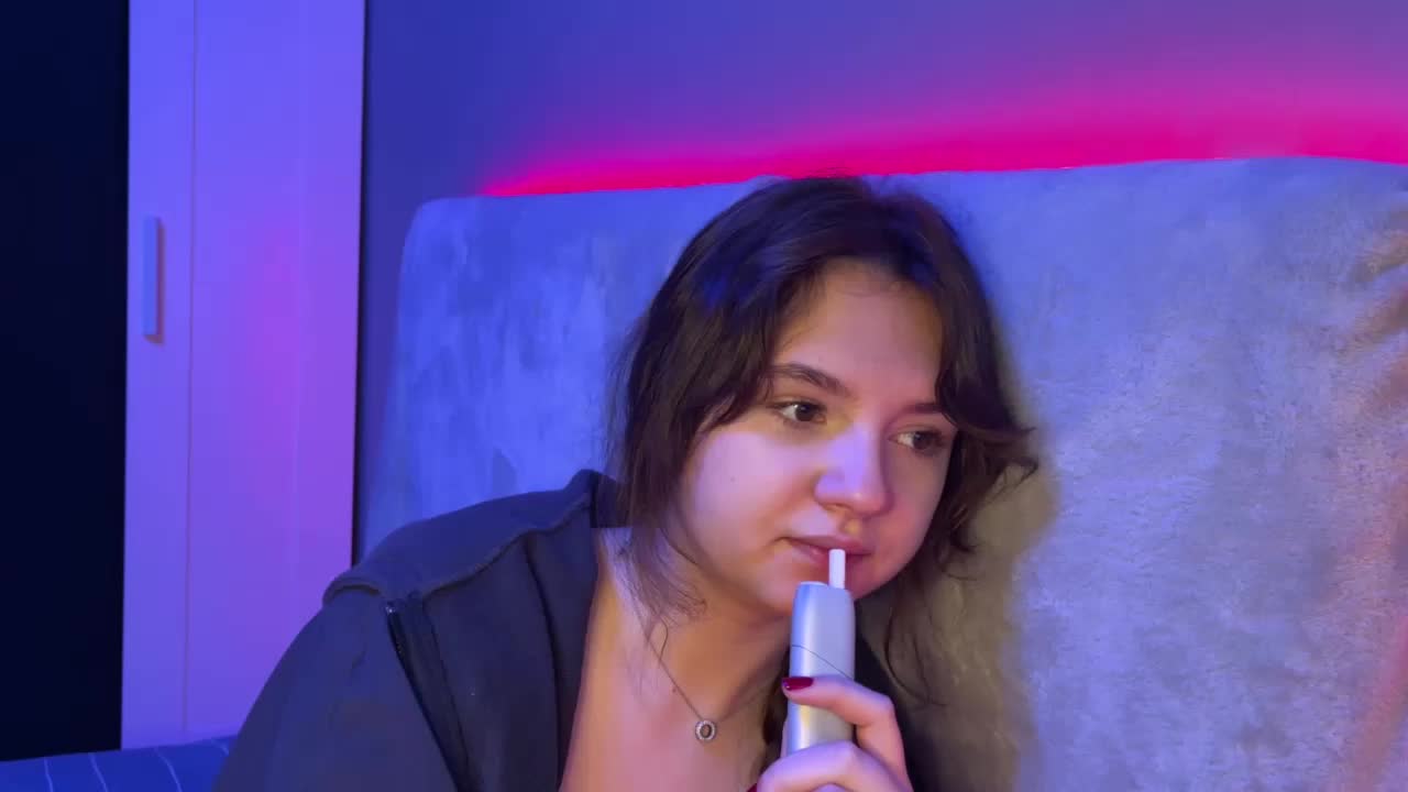 AlisaRichGold Cam Model Chat October 11, 2025