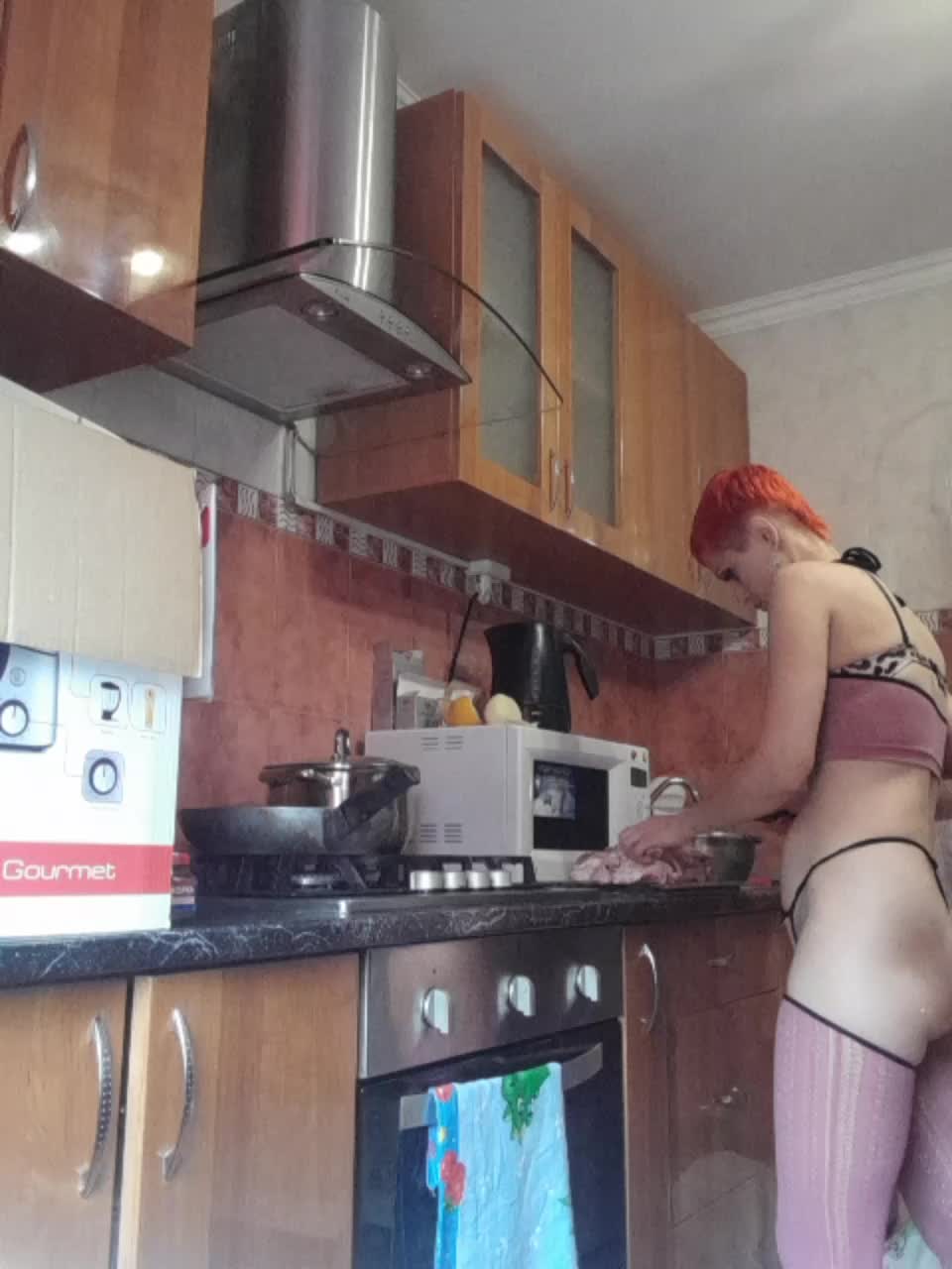 N-I-M-F-O-M-A-N-K-A Cam Model Chat October 11, 2025