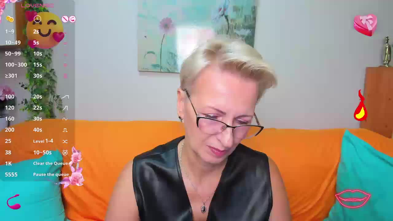 iamyourdream89 Cam Model Chat October 11, 2025