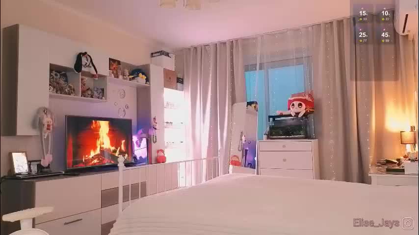 elisejays Cam Model Chat October 11, 2025