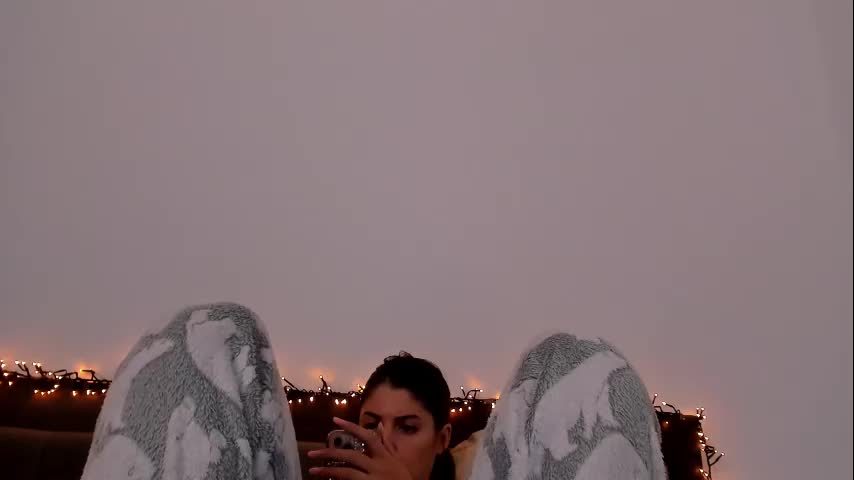 _just_a_simple_girl Cam Model Chat October 11, 2025