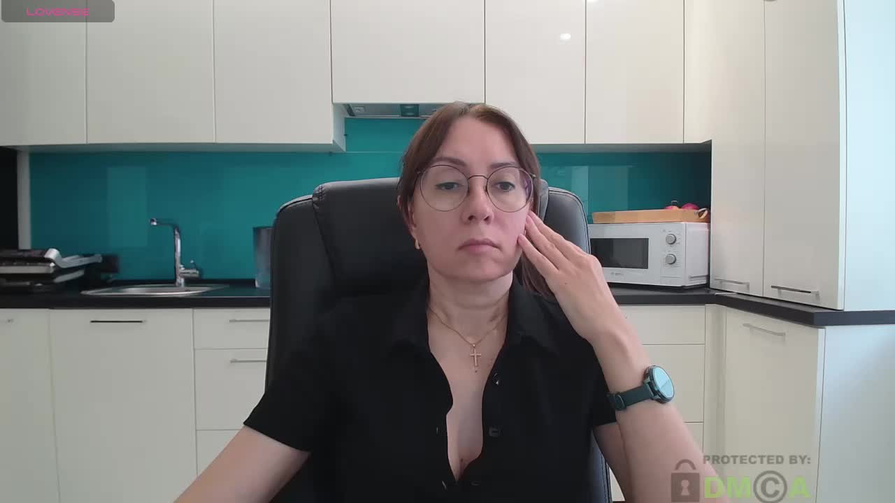 Valerianice Cam Model Chat October 11, 2025