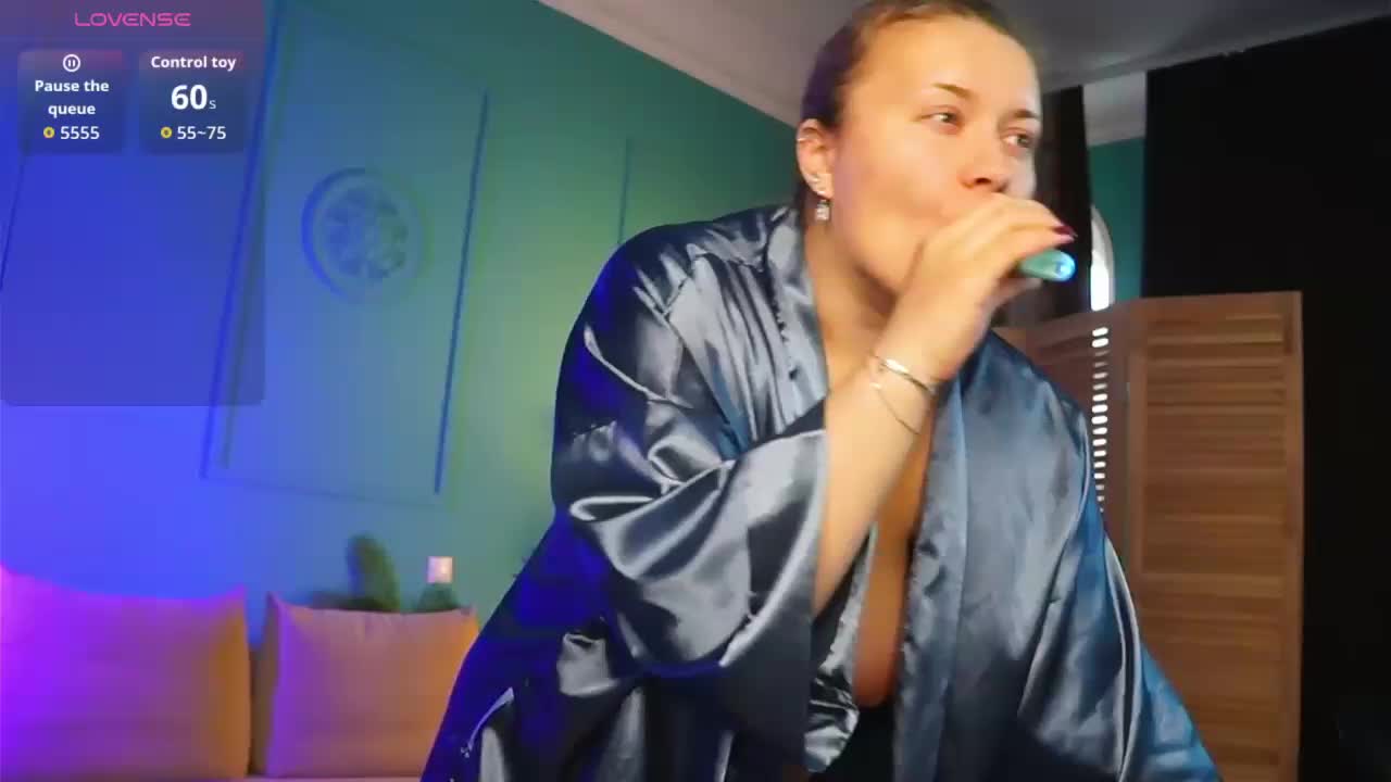 MargoOcean Cam Model Chat October 11, 2025