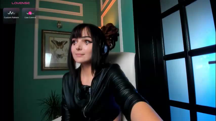 1munique Cam Model Chat October 11, 2025