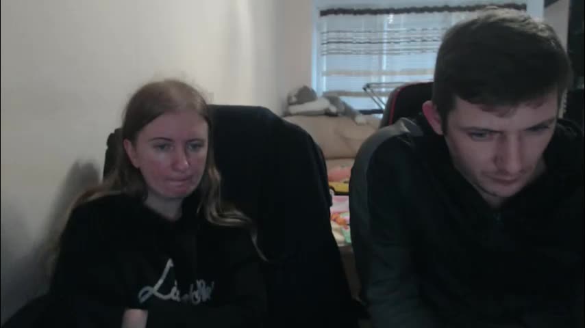 jenisandpeter Cam Model Chat October 11, 2025