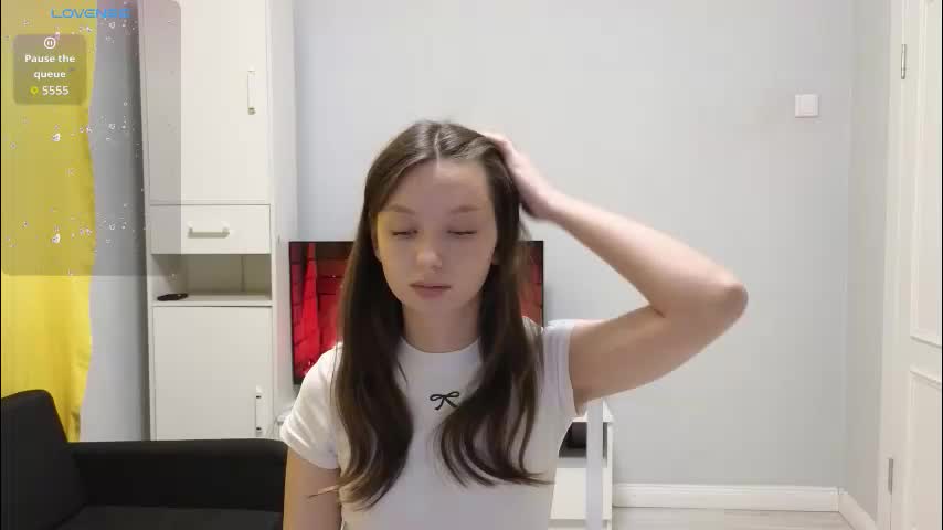 little_flower2 Cam Model Chat October 11, 2025