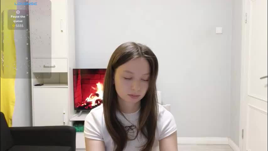 little_flower2 Cam Model Chat October 11, 2025