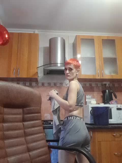 N-I-M-F-O-M-A-N-K-A Cam Model Chat October 11, 2025