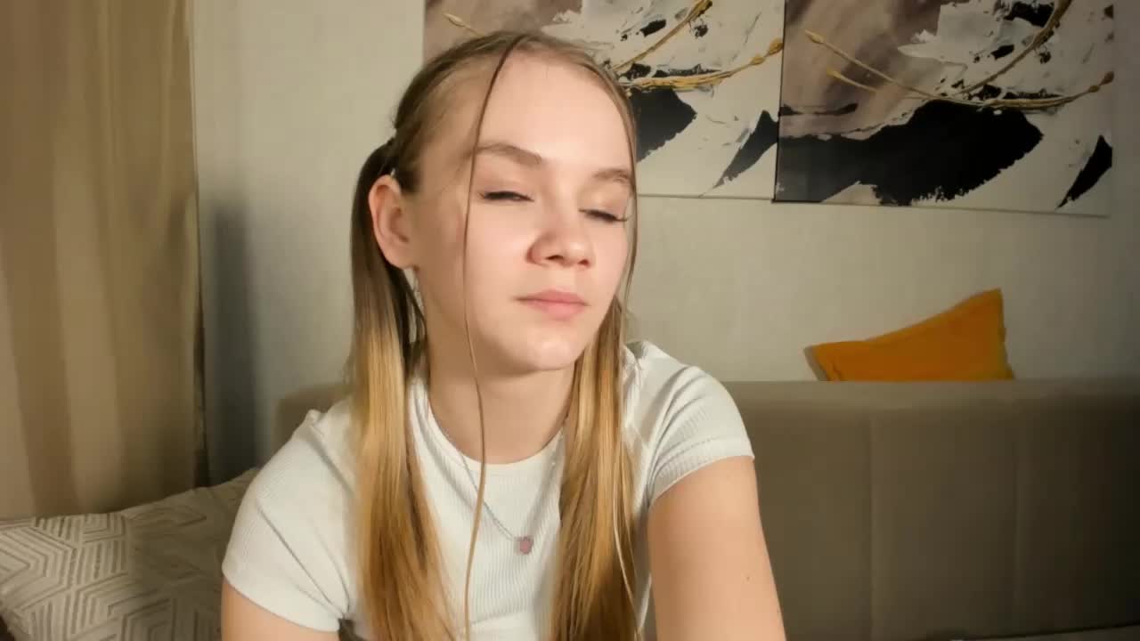 Angelok3 Cam Model Chat October 11, 2025