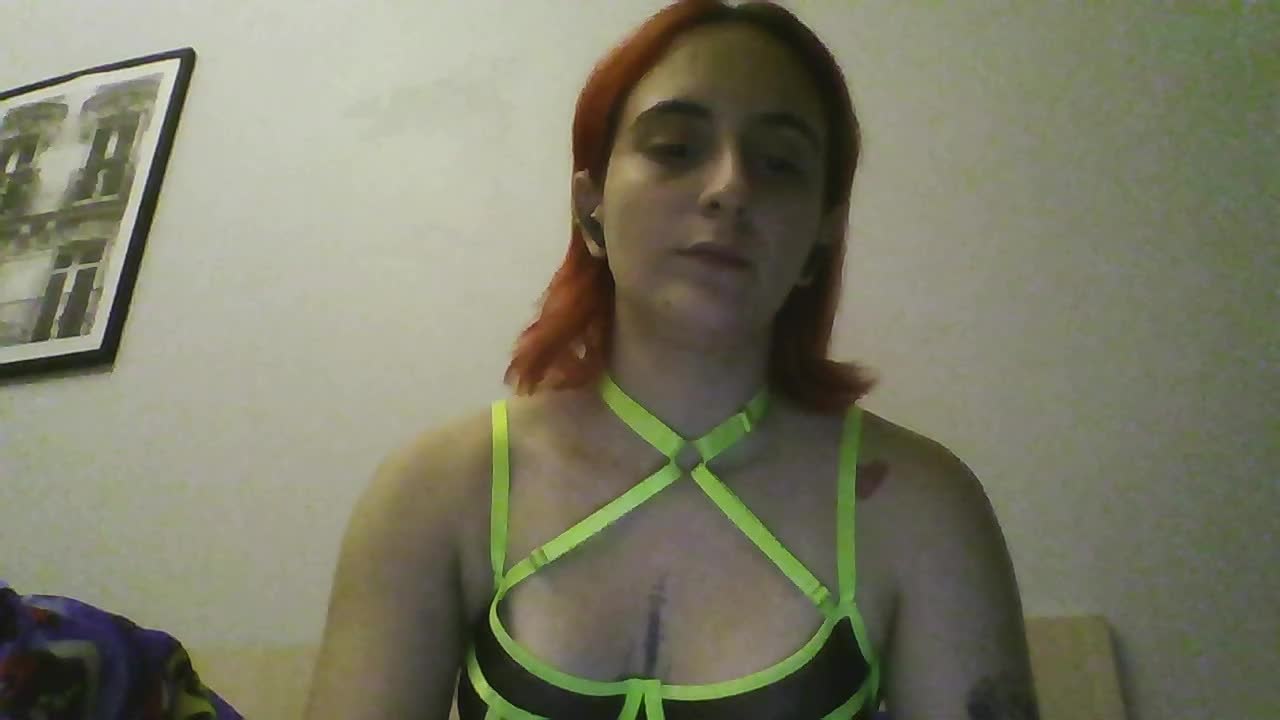 Hotredhead01 Cam Model Chat October 11, 2025