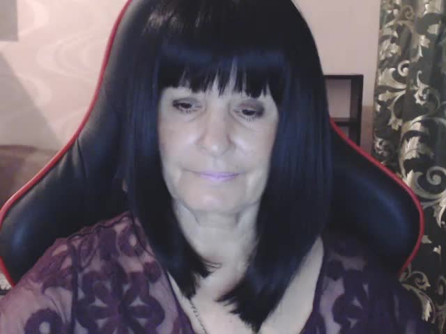 KatarinaGloss Cam Model Chat October 11, 2025