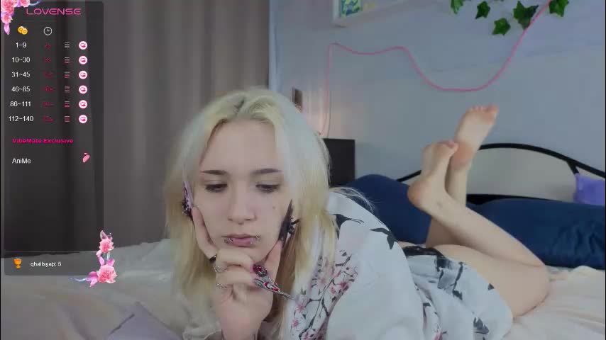 green_tea666 Cam Model Chat October 11, 2025